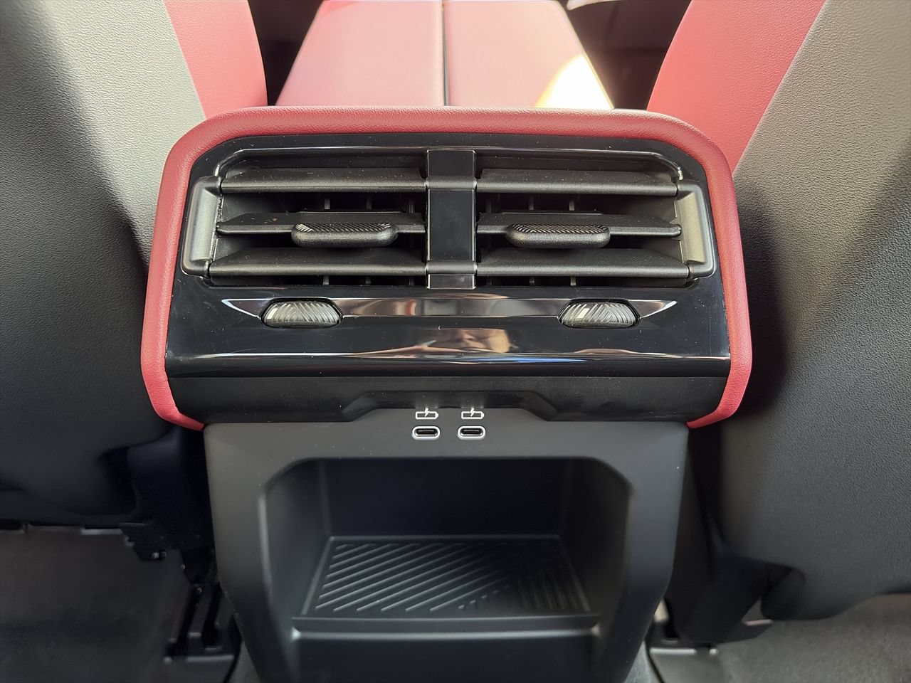 Used 2027 BMW 530i w/ M Sport Package RWD image 31