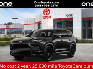 New 2026 Toyota Grand Highlander Nightshade video 2