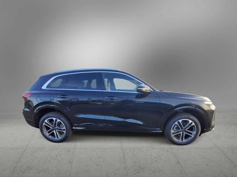New 2025 Audi Q5 Premium Plus image 9