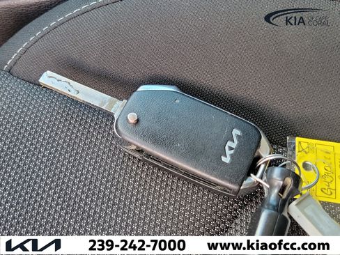 Used 2024 Kia Forte LXS FWD image 29
