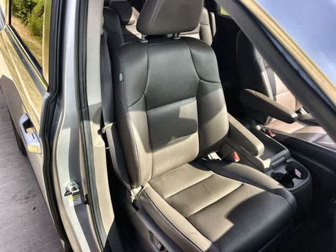 Used 2014 Honda Odyssey EX-L image 12