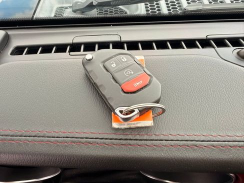 Used 2020 Jeep Gladiator Rubicon w/ Advanced Safety Group image 48