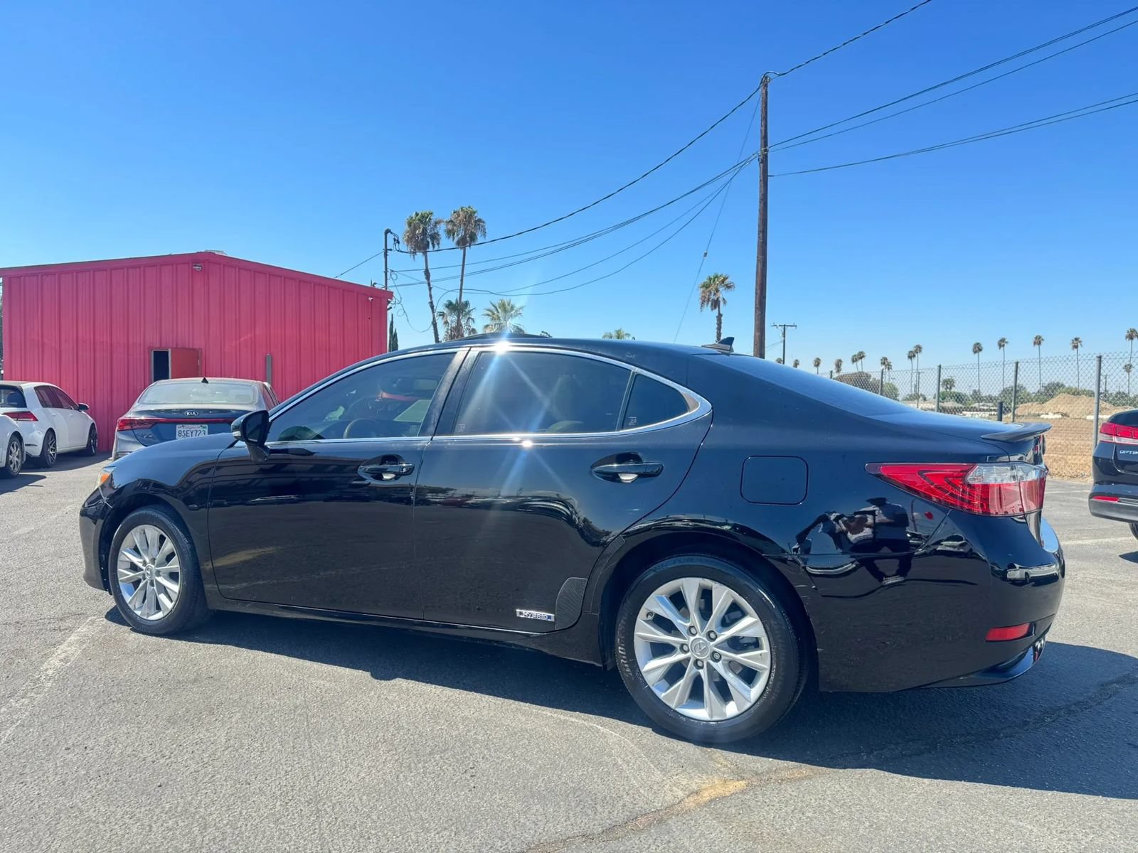 Used 2013 Lexus ES 300h w/ Luxury Pkg FWD image 4