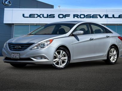 Used 2011 Hyundai Sonata Limited w/ Navigation Pkg 5