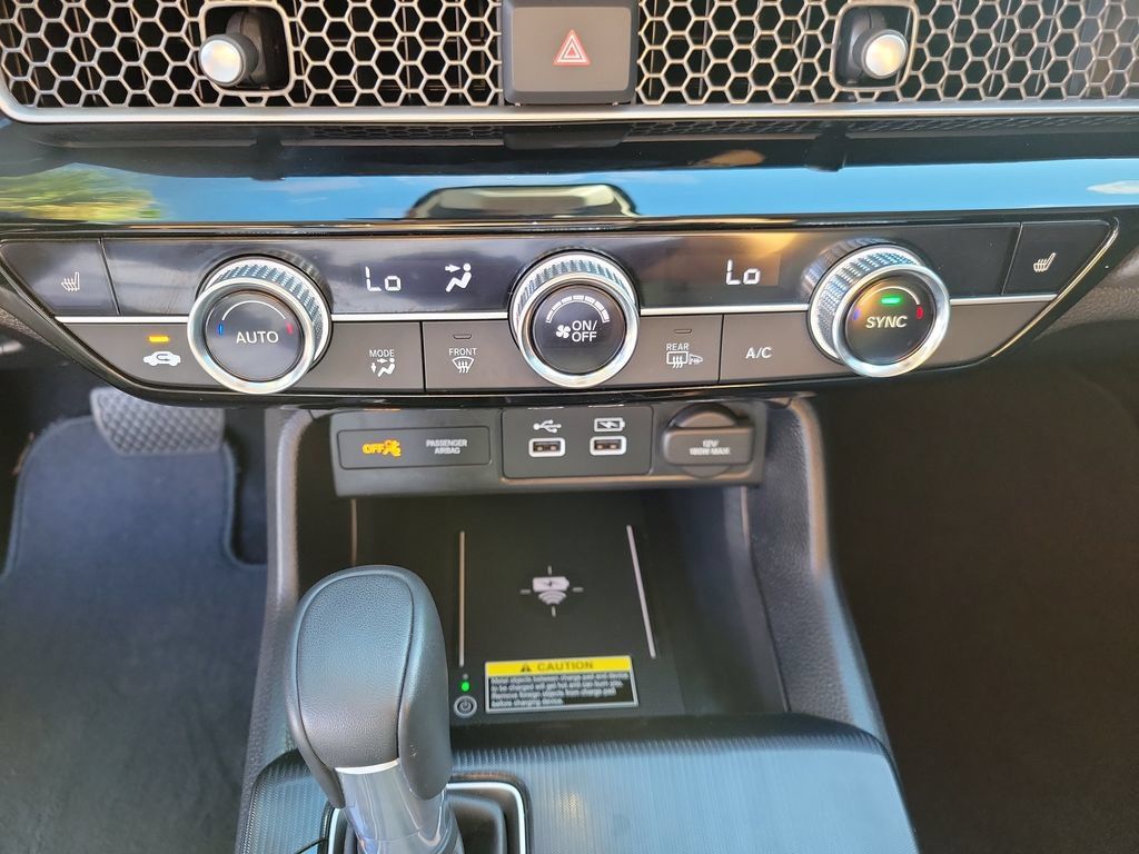 Certified 2024 Honda Civic Touring image 33
