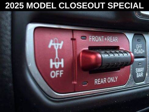 New 2025 Jeep Gladiator Rubicon w/ Convenience Group image 38