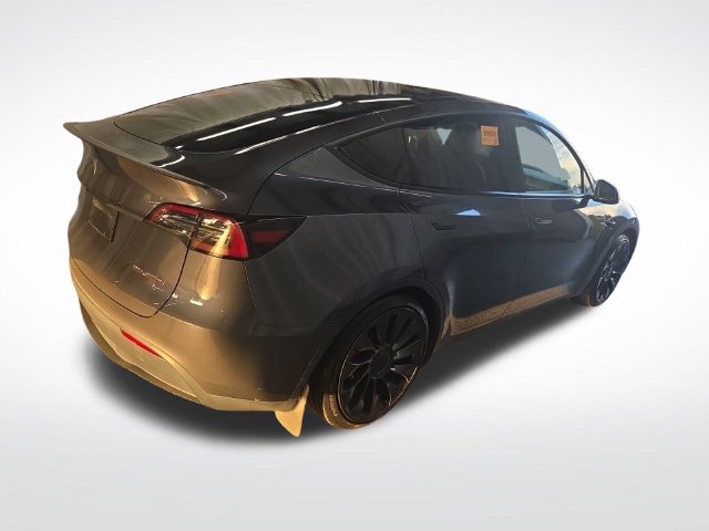 Used 2023 Tesla Model Y Performance AWD/4WD image 2