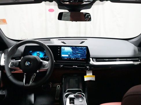 New 2027 BMW X1 xDrive28i AWD/4WD image 8