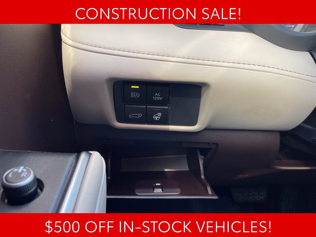 Used 2020 Toyota Highlander Limited FWD image 34