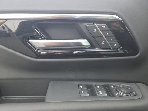 New 2026 Chevrolet Tahoe High Country image 37