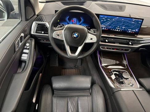 Used 2026 BMW X7 xDrive40i AWD/4WD image 25