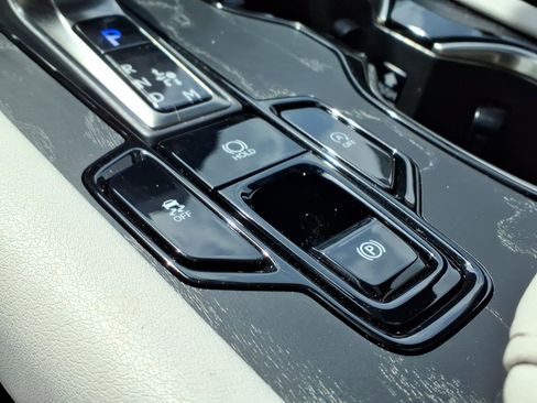 Used 2024 Lexus RX 350 Premium w/ Accessory Package (K3) FWD image 17