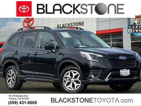 Used 2022 Subaru Forester Premium AWD/4WD image 1