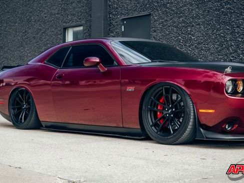 Used 2018 Dodge Challenger T/A image 41
