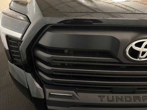 Used 2024 Toyota Tundra SR5 w/ SR5 Convenience Package AWD/4WD image 4