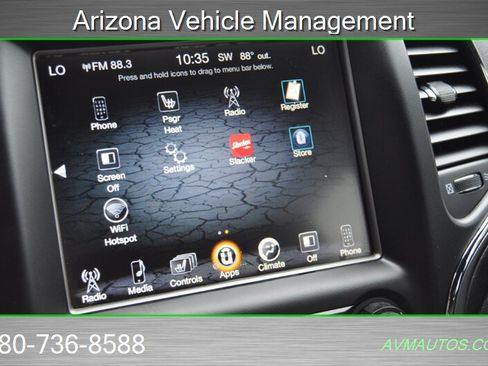 Used 2017 Jeep Grand Cherokee Altitude RWD image 38