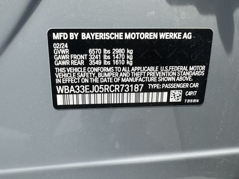 Used 2024 BMW 760i xDrive AWD/4WD image 34