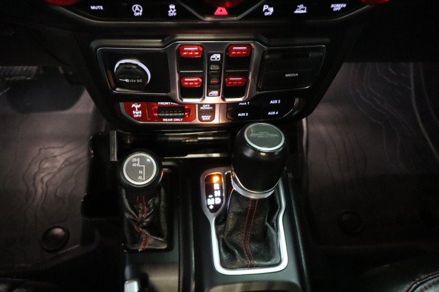 Used 2021 Jeep Gladiator Rubicon AWD/4WD image 37