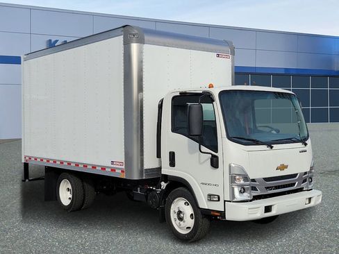 New 2024 Chevrolet Low Cab Forward image 1