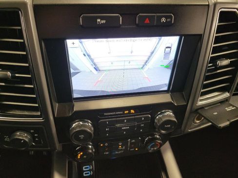 Used 2018 Ford F150 XLT w/ Equipment Group 302A Luxury AWD/4WD image 14