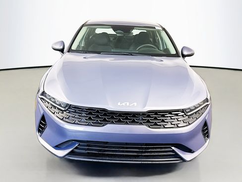 Used 2022 Kia K5 LX image 2