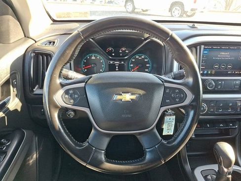 Certified 2022 Chevrolet Colorado LT w/ LT Convenience Package image 18