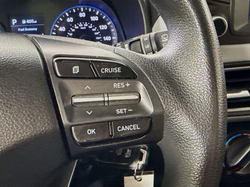 Used 2020 Hyundai Kona SE FWD image 12