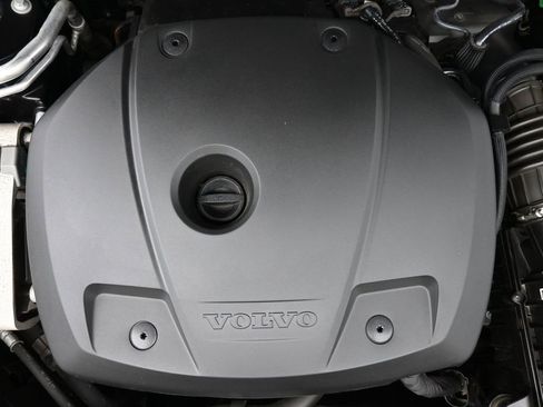 Used 2020 Volvo XC90 T6 Inscription w/ Protection Package Premier image 30