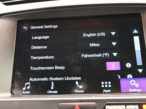 Used 2018 Ford Explorer XLT w/ Equipment Group 201A image 26