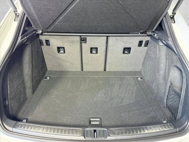 Certified 2026 Porsche Macan AWD/4WD image 22