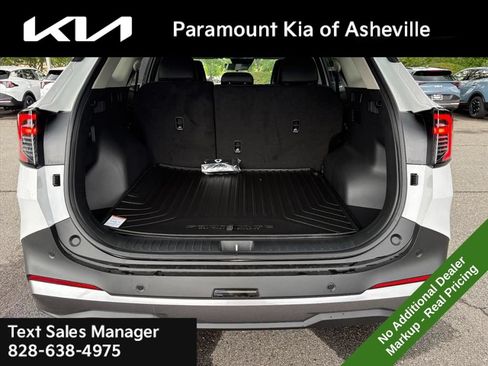New 2026 Kia Sportage EX FWD image 29