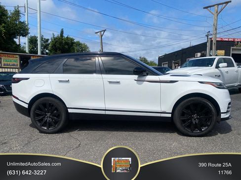 Used 2018 Land Rover Range Rover Velar R-Dynamic SE AWD/4WD image 4