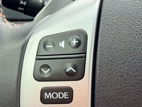 Used 2012 Lexus IS 350C w/ Luxury Pkg RWD image 36