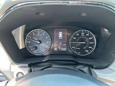 Used 2025 Subaru Outback Premium AWD/4WD image 13