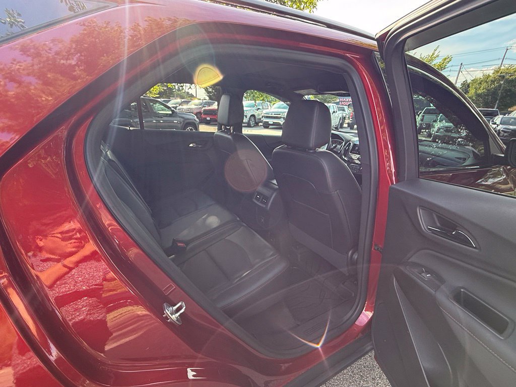 Used 2024 Chevrolet Equinox RS w/ RS Leather Package AWD/4WD image 14