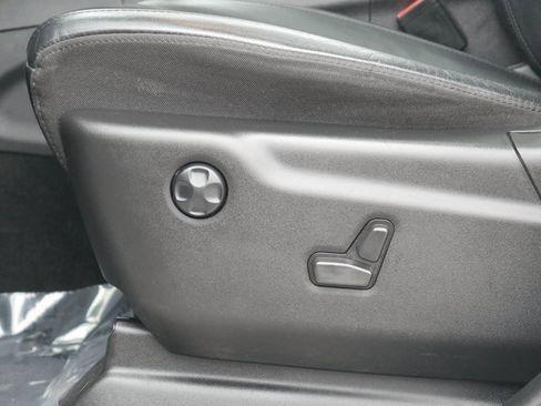 Used 2022 Jeep Grand Cherokee Laredo X image 13