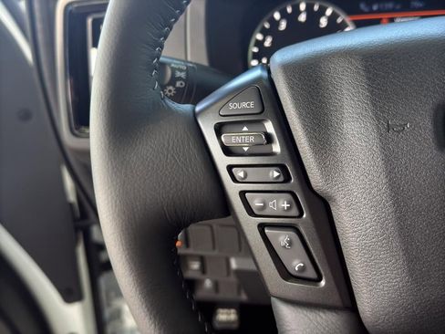 New 2026 Nissan Frontier SV image 20