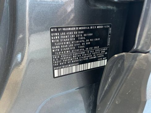 Used 2025 Volkswagen Taos SE FWD image 30