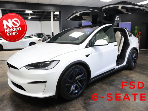 Used 2026 Tesla Model X AWD/4WD image 1