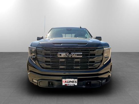 New 2026 GMC Sierra 1500 Elevation w/ Preferred Package image 4