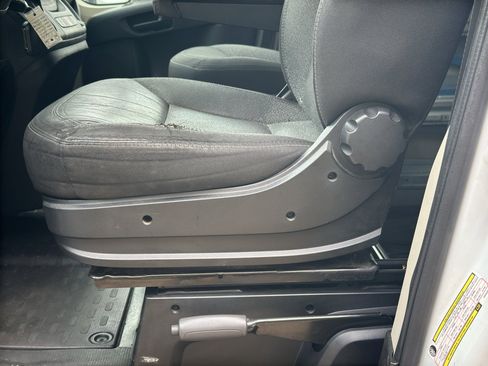 Used 2017 RAM ProMaster 1500 FWD image 24