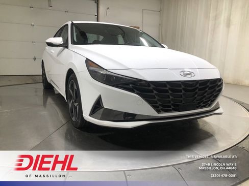 Used 2023 Hyundai Elantra Limited w/ Cargo Package image 1