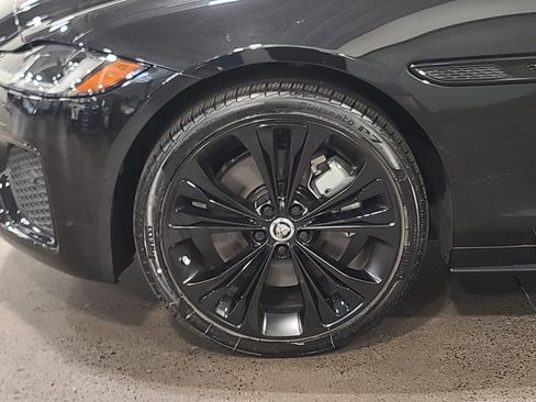 New 2024 Jaguar XF R-Dynamic SE image 10