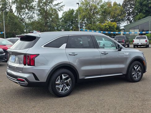 Used 2022 Kia Sorento EX FWD image 31