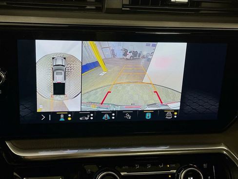 Used 2023 GMC Sierra 1500 Denali image 14