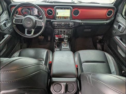 Used 2022 Jeep Gladiator Rubicon w/ Cold Weather Group image 19