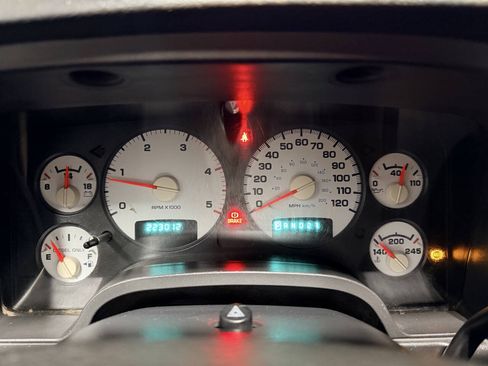 Used 2003 Dodge Ram 2500 Truck ST AWD/4WD image 12