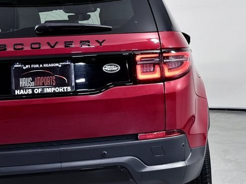 Used 2022 Land Rover Discovery Sport SE image 14
