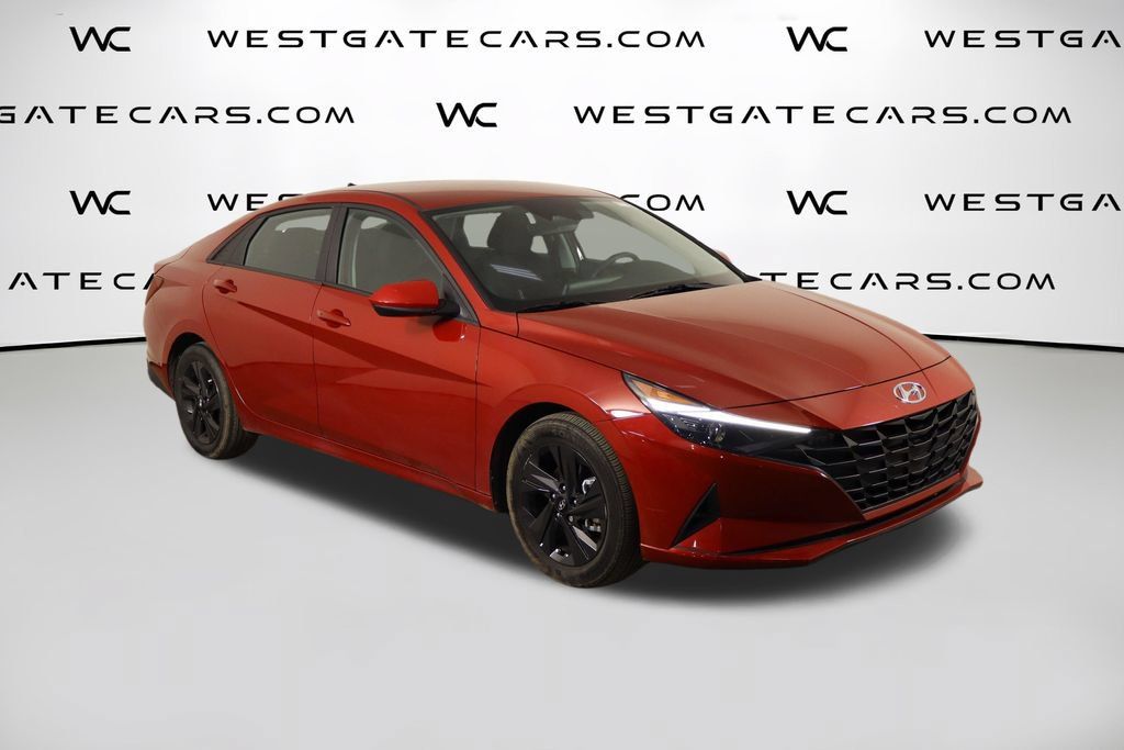 Used 2021 Hyundai Elantra Blue FWD image 41