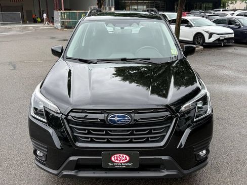 Certified 2024 Subaru Forester Premium AWD/4WD image 2